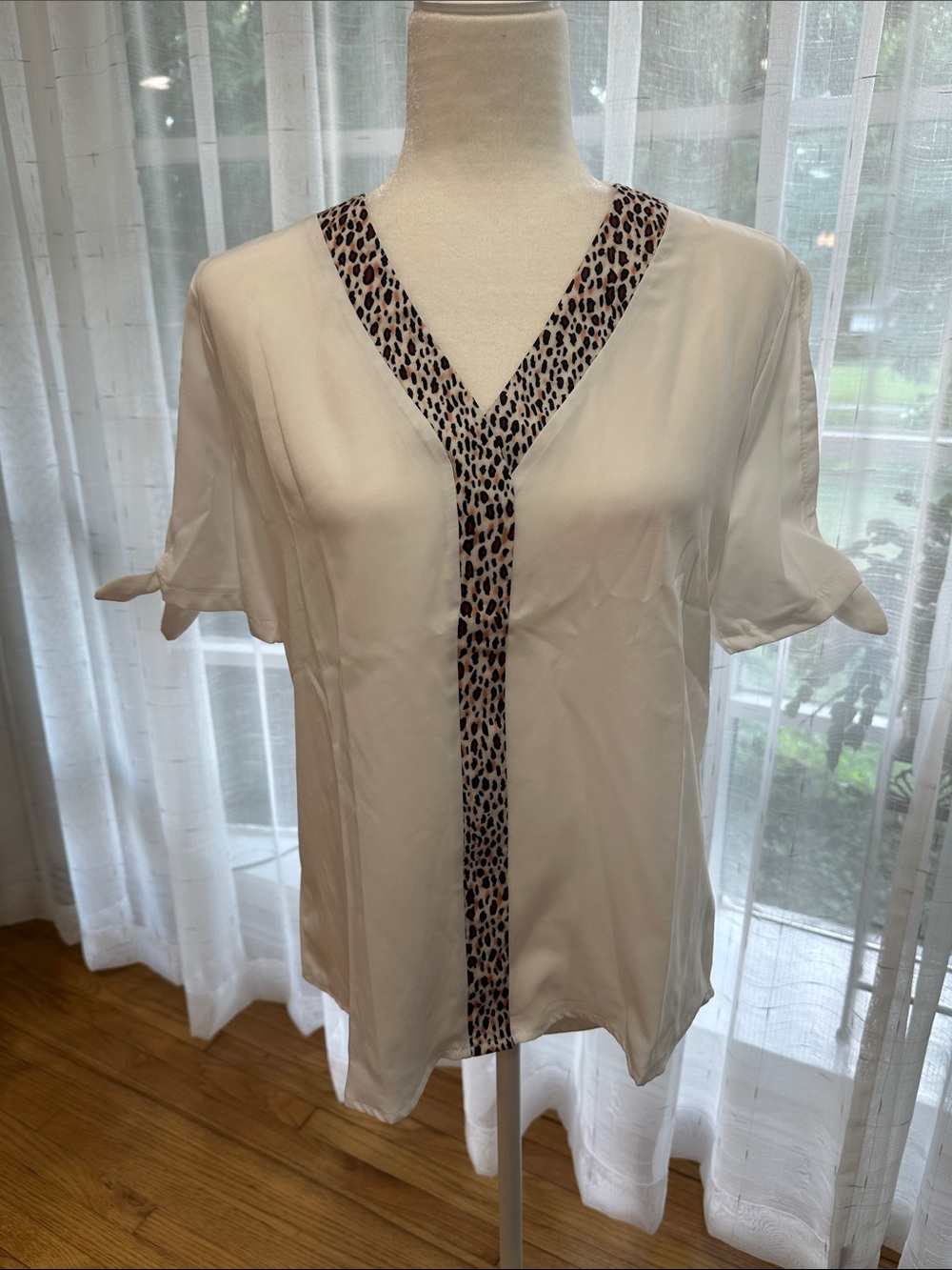 Women’s White V-Neck Top with Leopard Trim